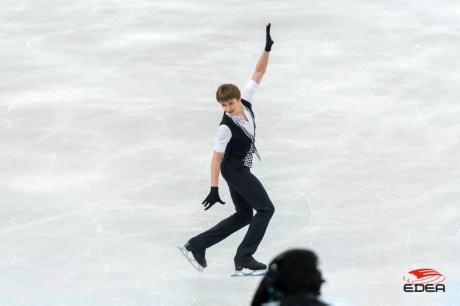 Ice Gallery Skates U.S.